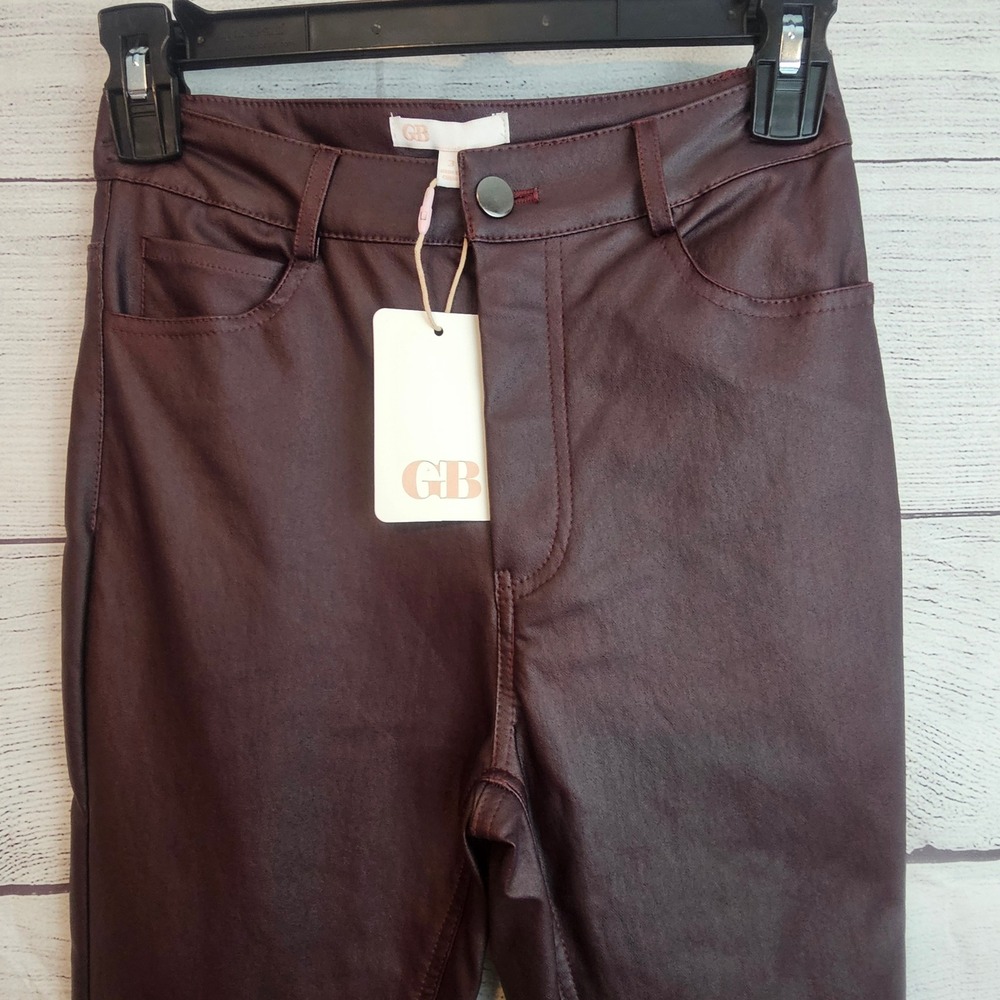 GB Gianni Bini Size 3 Deep Burgundy Coated Faux Leather Skinny Jeans 1174